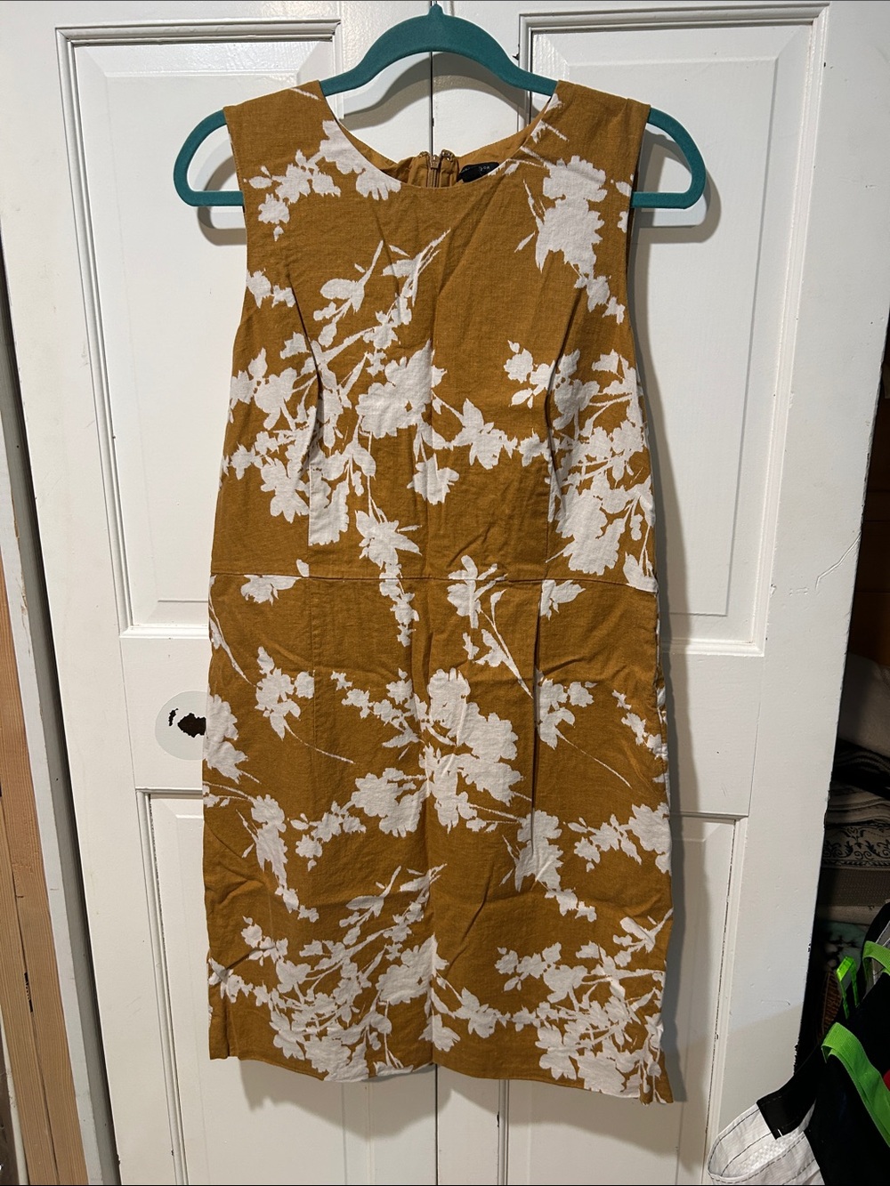 Ann Taylor Mustard Yellow Floral Pencil Skirt